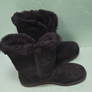 Target Black Winter Boots with Faux Fur